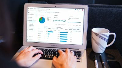 google-analytics-e1652457247196